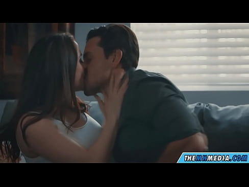 ❤️ Romantikong pakikipagtalik sa isang magandang busty na ina ☑ super porn sa amin ❤