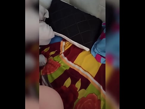 ❤️ Nag-iisa ang kasama ko sa bahay dahil nagbabakasyon ang kanyang asawa at sinasamantala ko ang pagkakataon na sipain siya at punuin ng gatas ang kanyang puwet. ☑ super porn sa amin ❤